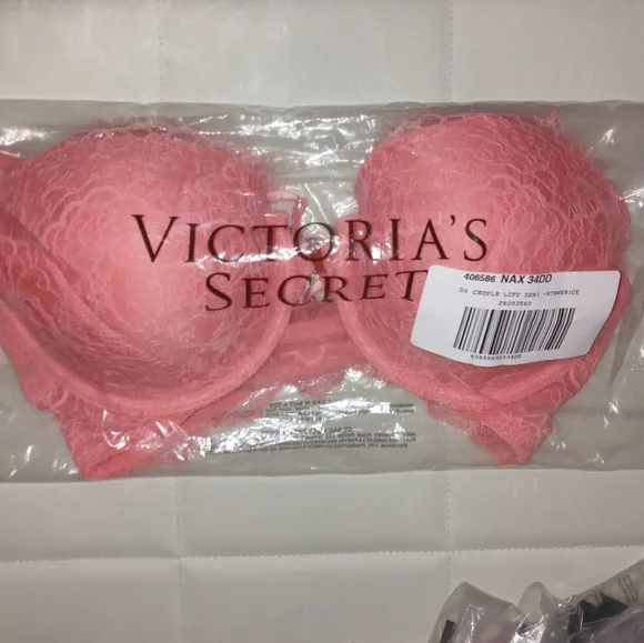 VICTORIA'S SECRET 34DD DREAM ANGELS LIGHTLY LINED DEMI BRA - Picture 4 of 7